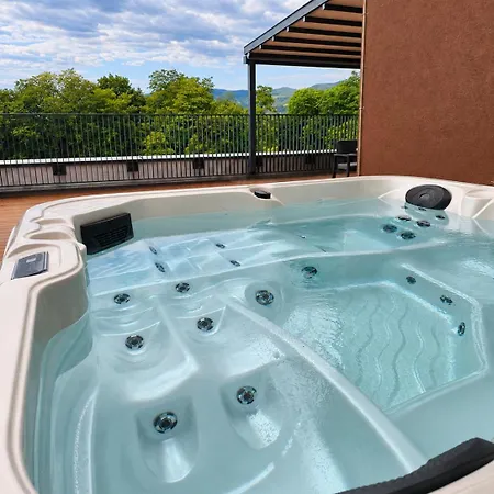 Prestige Rooftop Viva With Hot Tub * Maribor