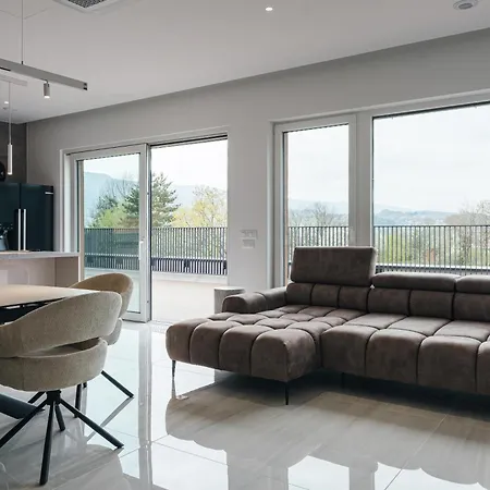 Apartman Prestige Rooftop Viva With Hot Tub *