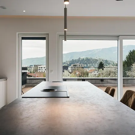 Prestige Rooftop Viva With Hot Tub Apartman Maribor