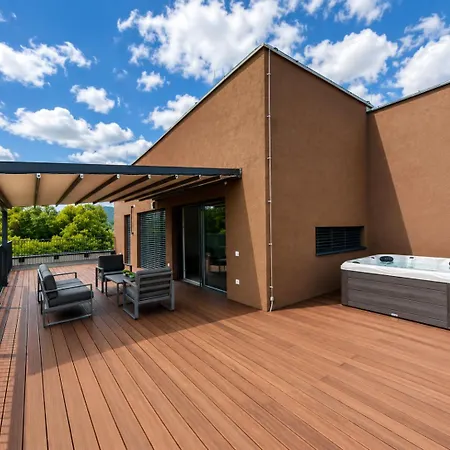 Prestige Rooftop Viva With Hot Tub * Maribor
