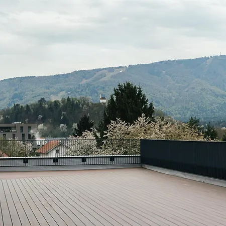 Prestige Rooftop Viva With Hot Tub Apartman